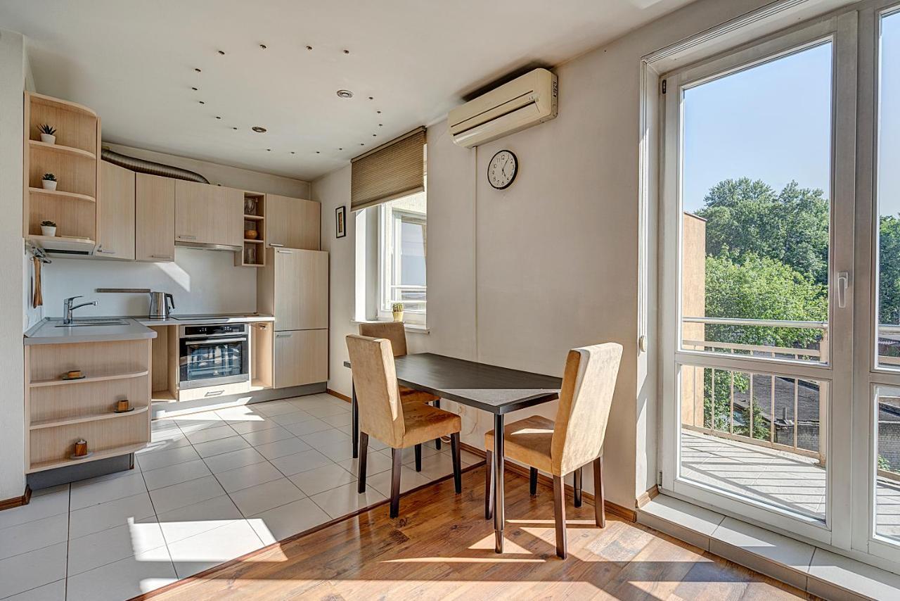 Cityvibe Top-Floor Apartment Vilnius Exterior photo